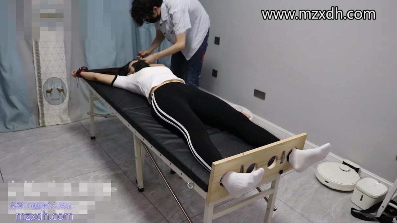 MZG1505-超级超级怕痒模特糖糖运动服少女严厉TK上集