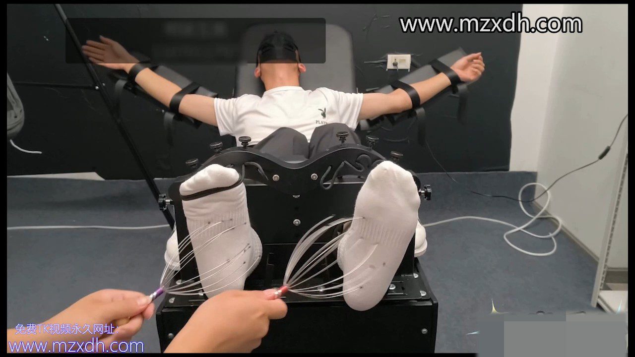 MZB2898-43码拍痒敏感直男的笑刑